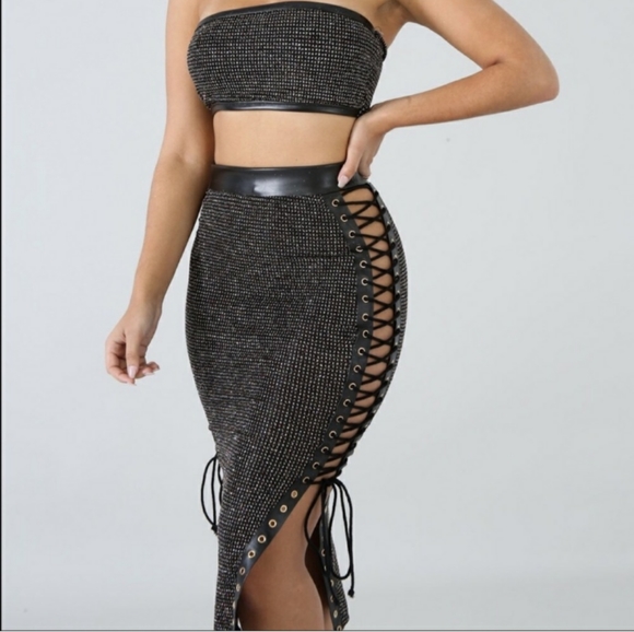 Dresses & Skirts - 💫All That Glitters 2pc Set💫